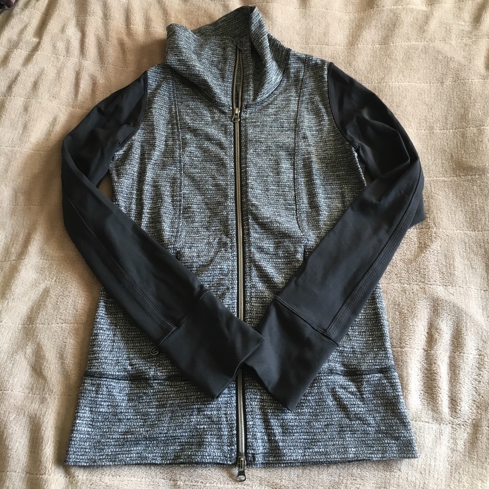 SALE😍!! Lululemon jacket 😋